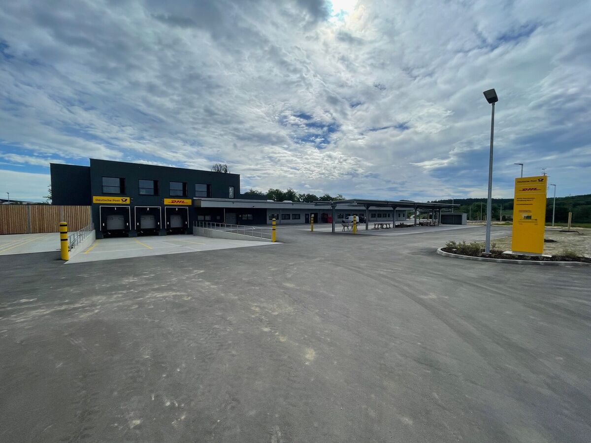 Logistikgebäude mit Büroeinheit in Pfarrkirchen