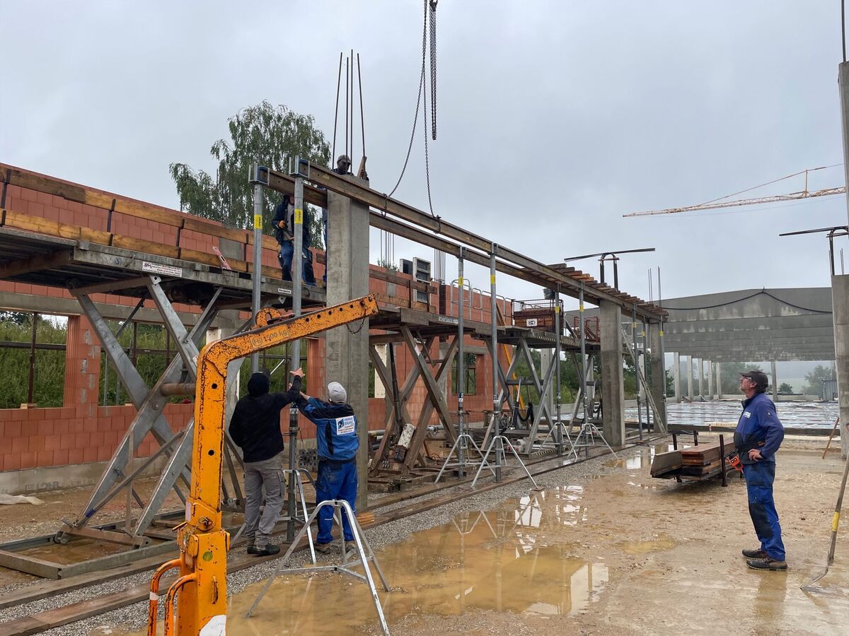 Betonarbeiten während einer Bauphase