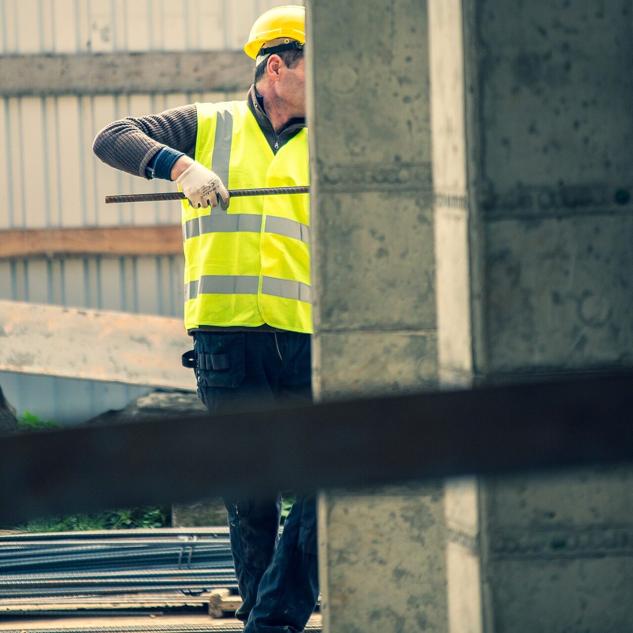 cropped-construction-4754307_1920